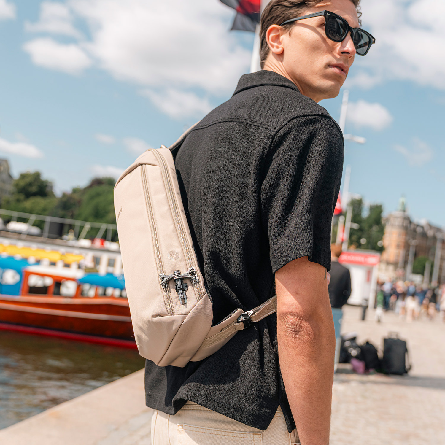 パックセーフ - 取り扱いブランド - 株式会社エイアンドエフ | 世界の