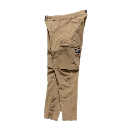 RUCCKS CARGO PANTS